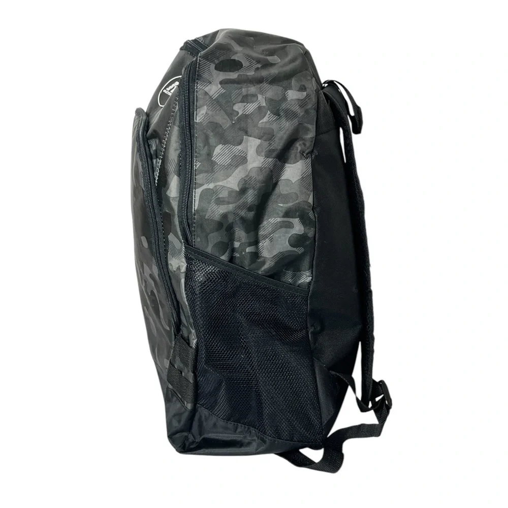Metropack Black Gray Camo Zip‎ And Mesh Side Pockets 17